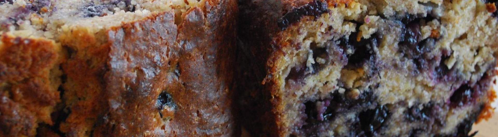 Banana blueberry cake