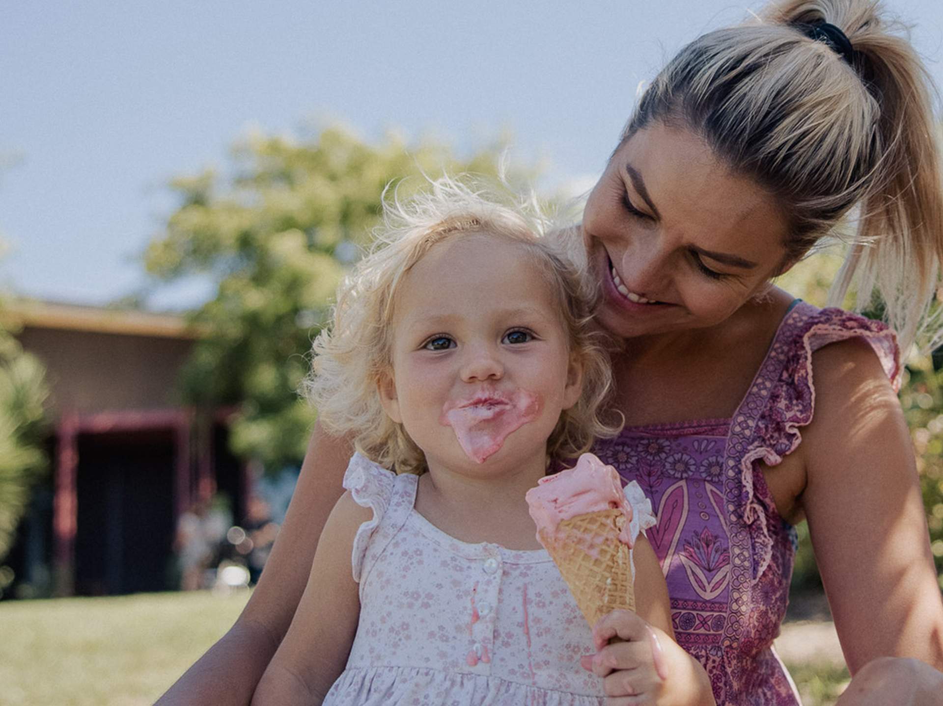 Yv icecreamery children family