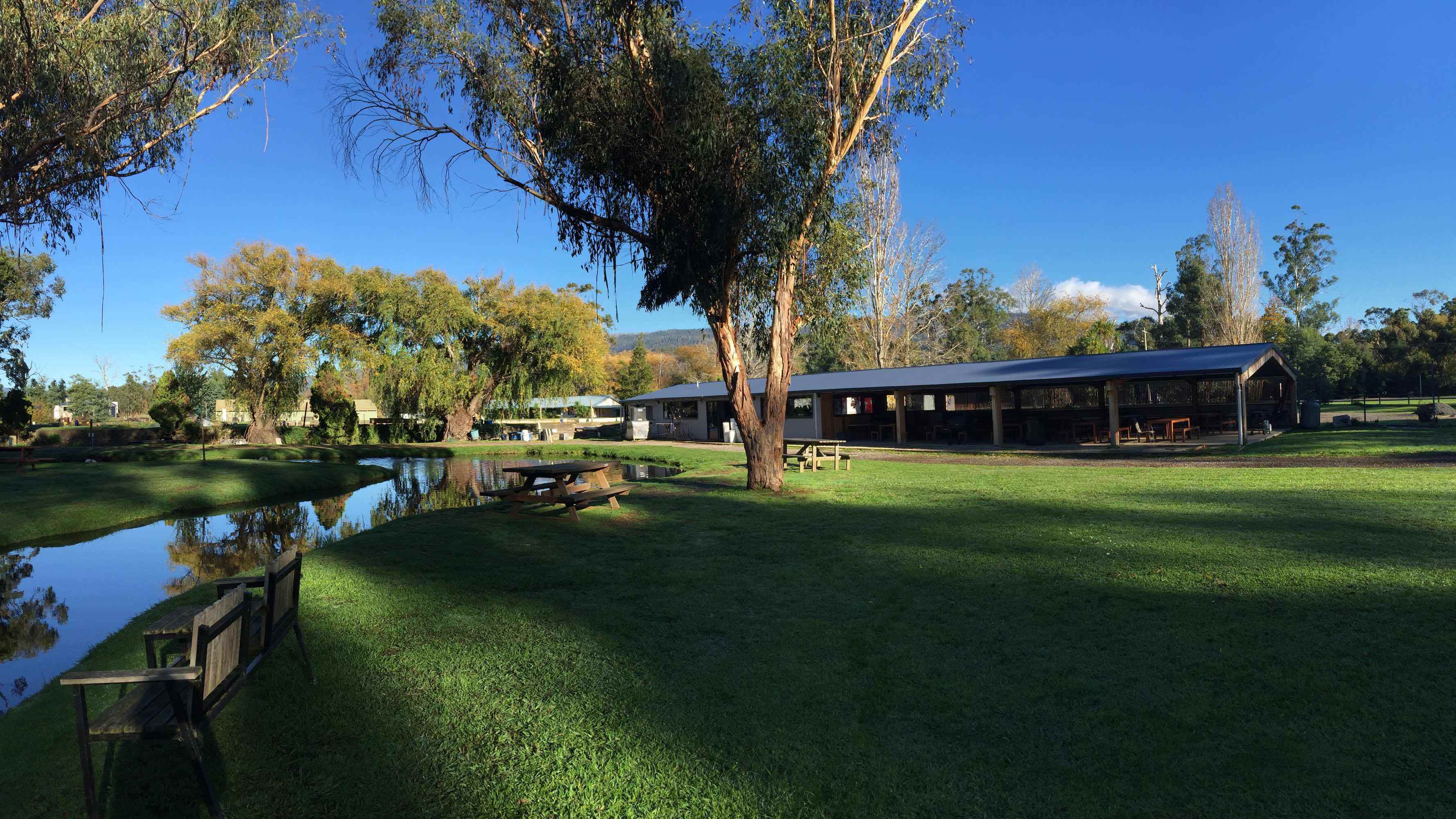 Buxton Visit Yarra Valley & Dandenong Ranges