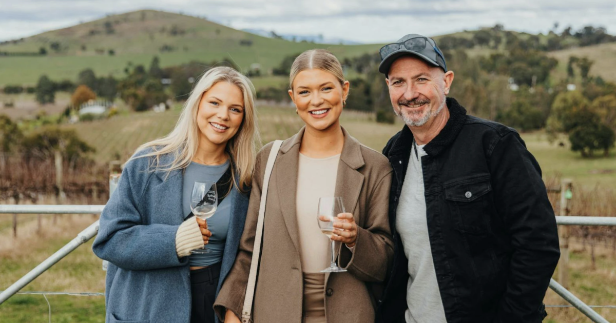 Places to eat with fireplaces in the Yarra Valley & Dandenong Ranges