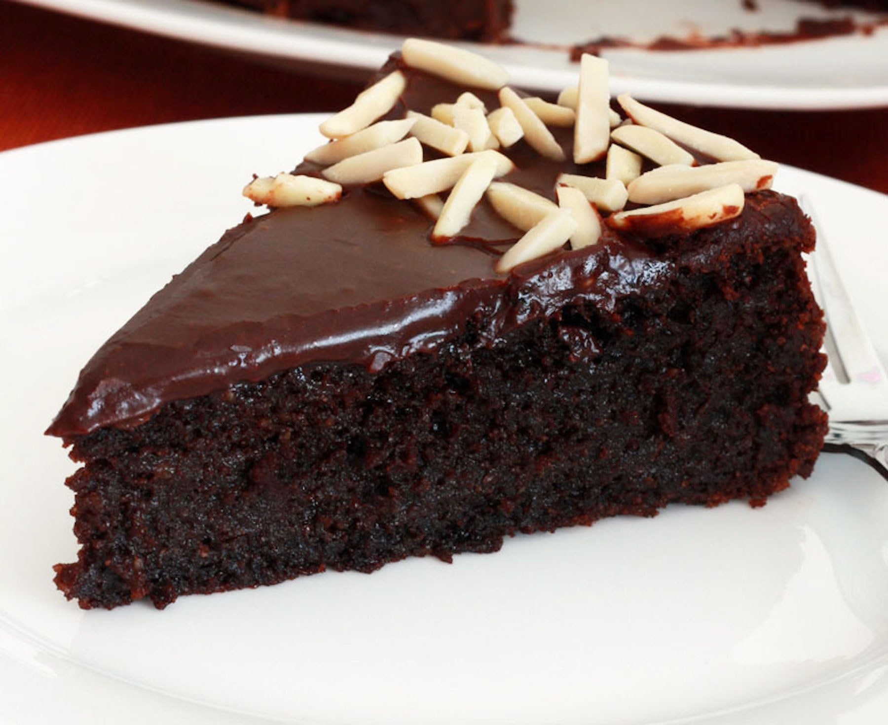 Chocolate almond quinoa cake 1 closeup