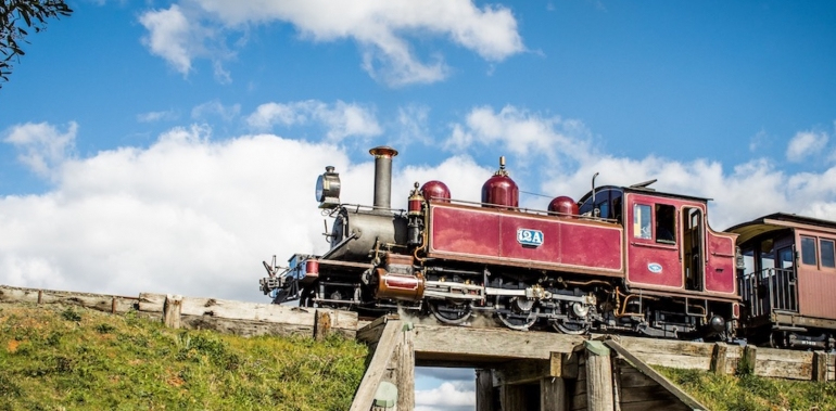 Puffing billy over bridge