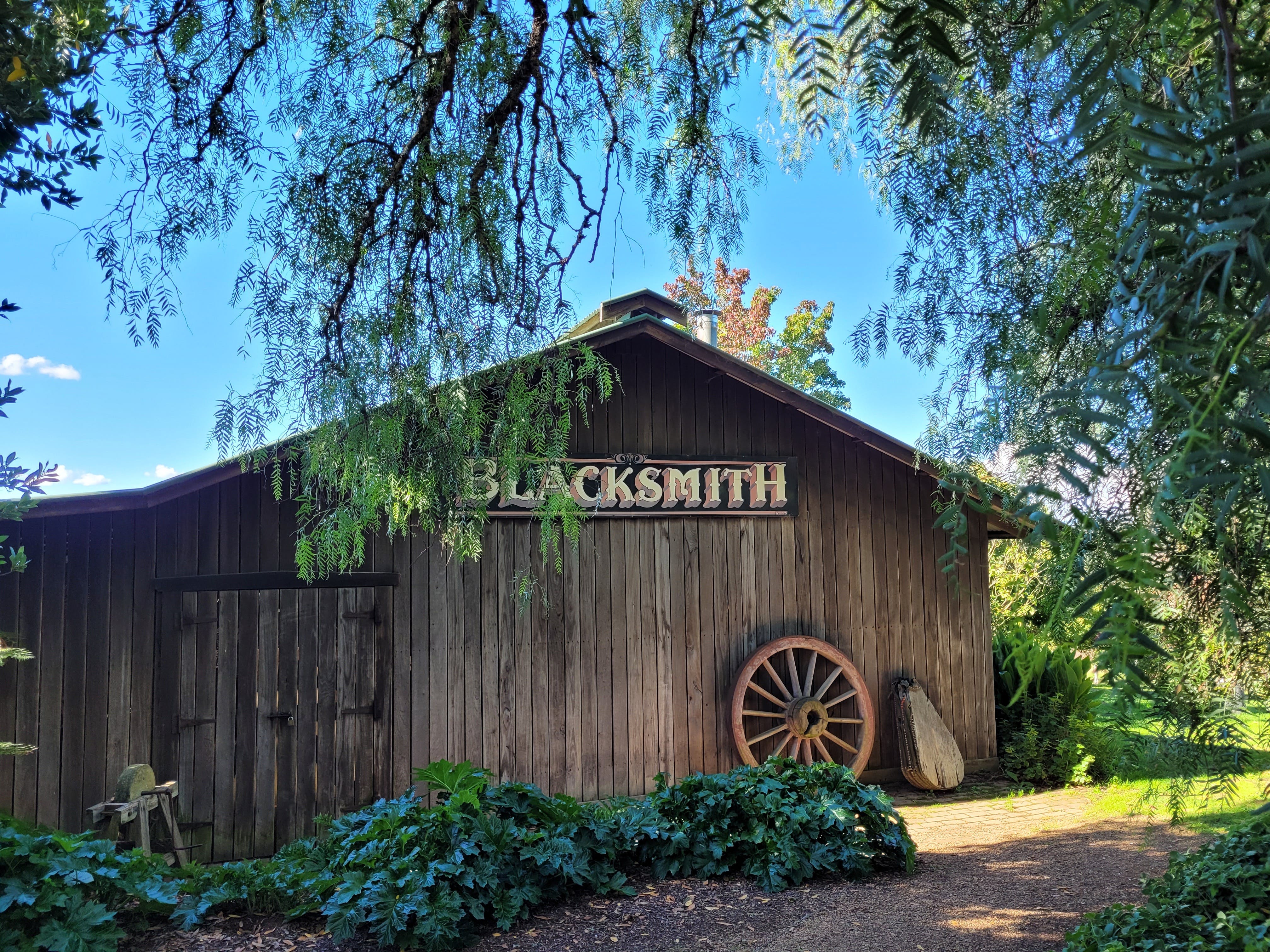 032B1Eca89Caac671A5B7E476C0C2F4D