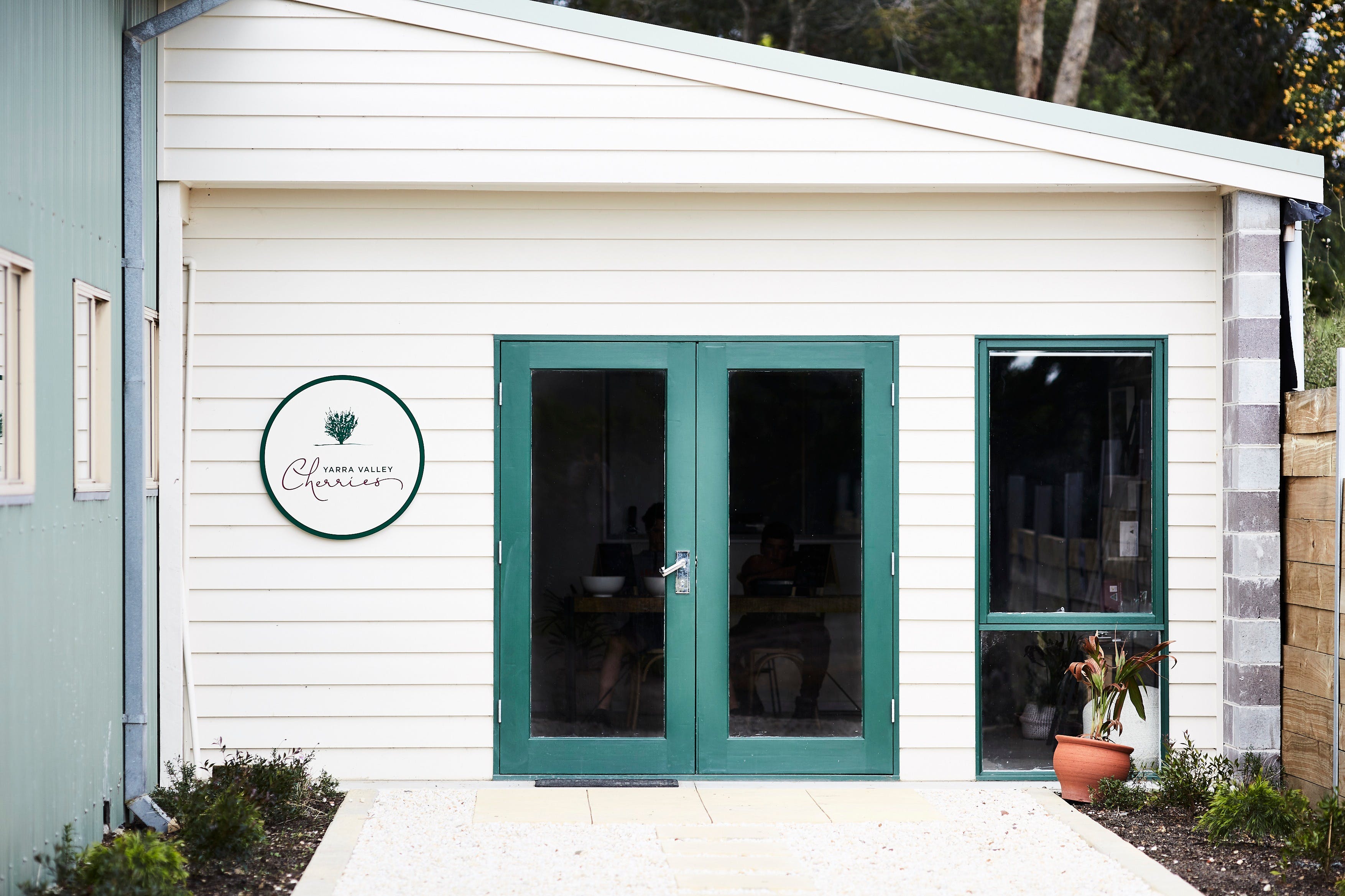 0847250D6F8De553C43Cb1E85B048Ccd_6Frxvqe