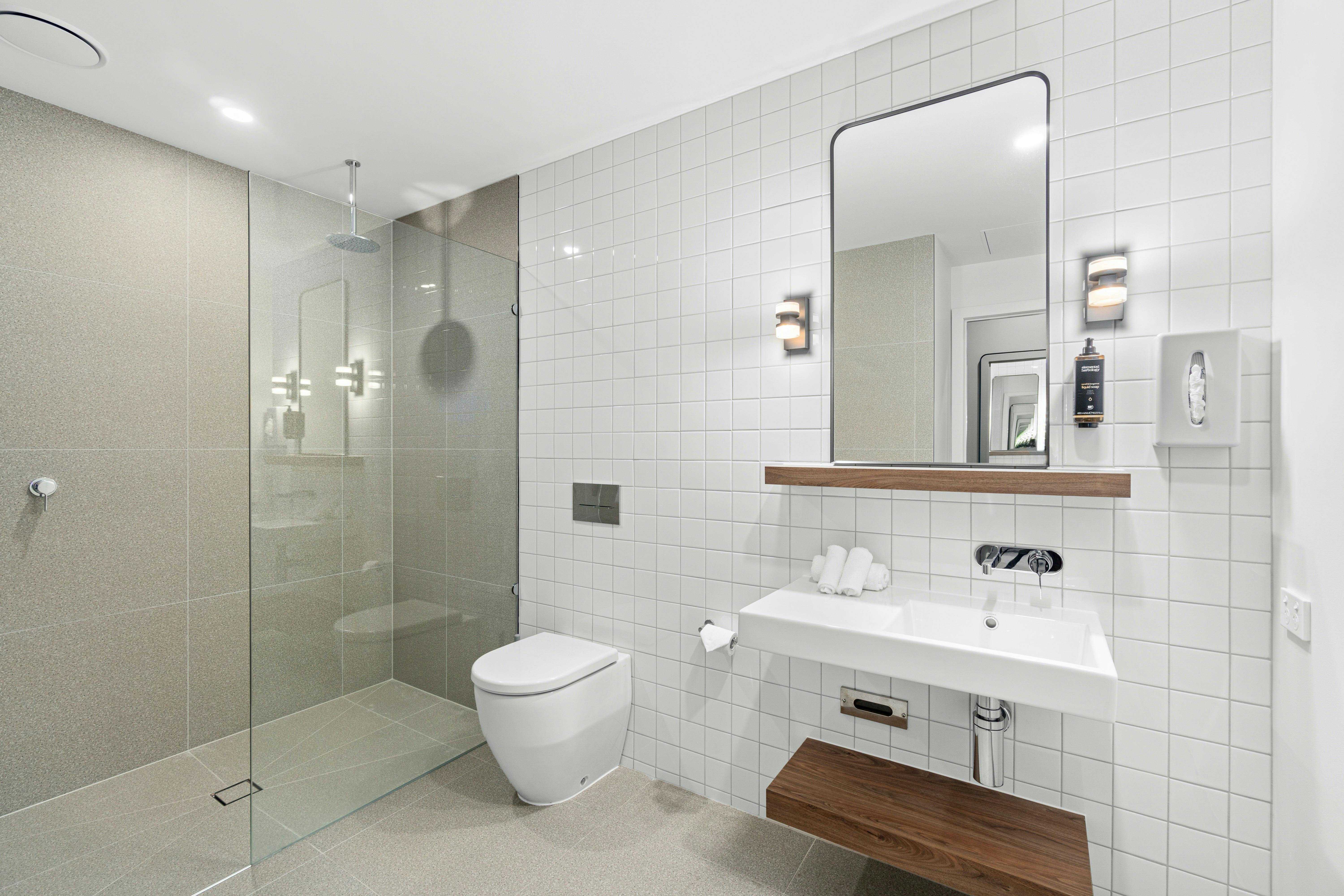 2B99D2E1F8C20C48A989A76A38Eb0186