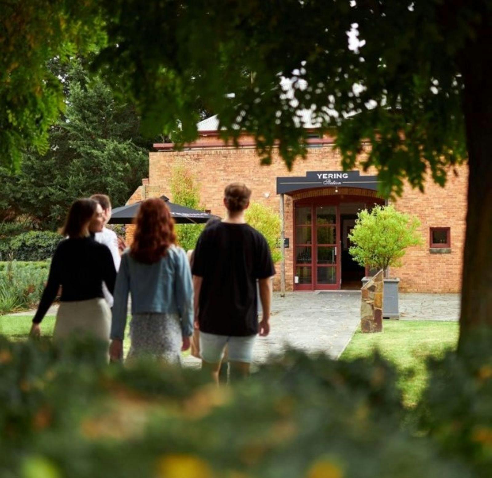 5Bd0A16B2A7733723F42E8E80F038118