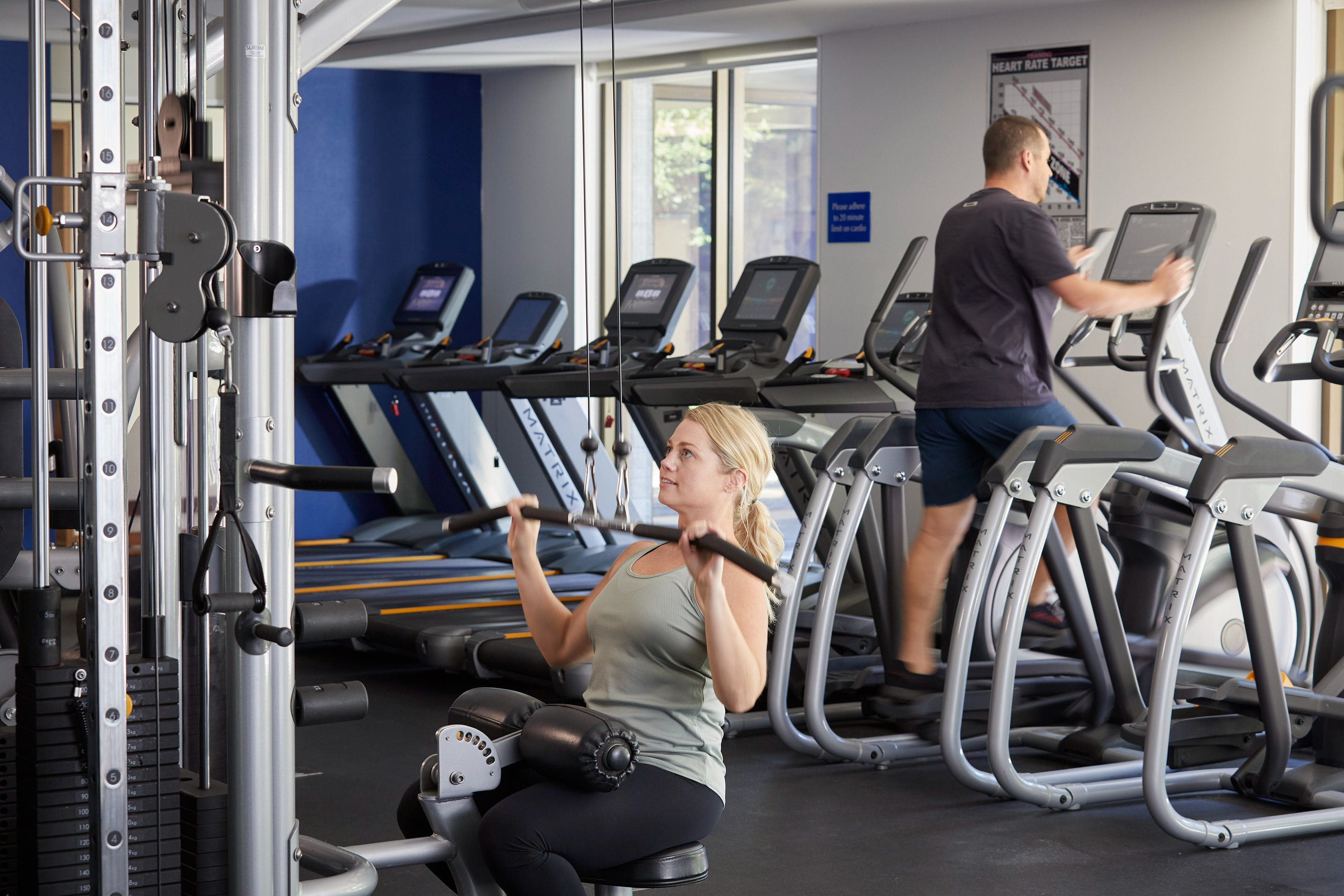 635Fc6886A3B0289Bf3Ce4D8E4C6Ea00