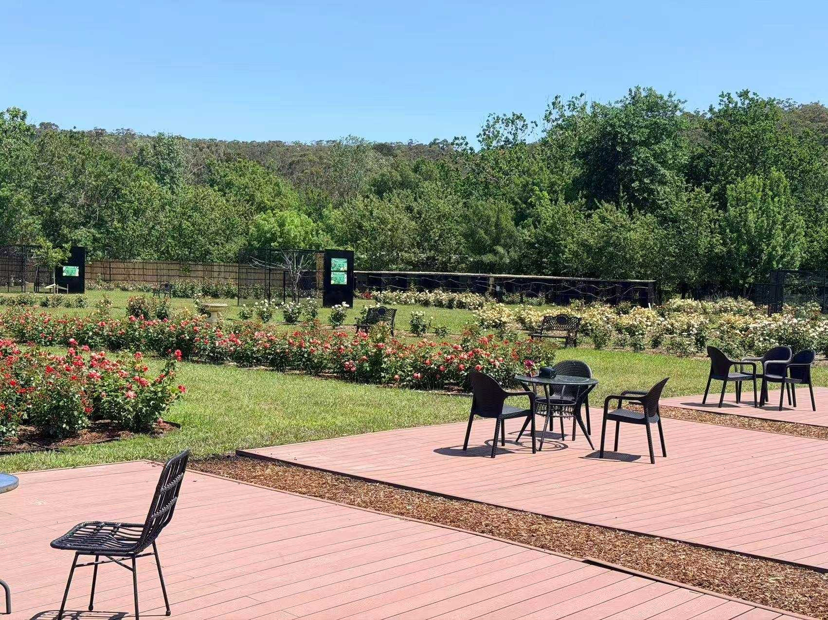 8B6A86A3427Dfff5A5E7D79D300E2380