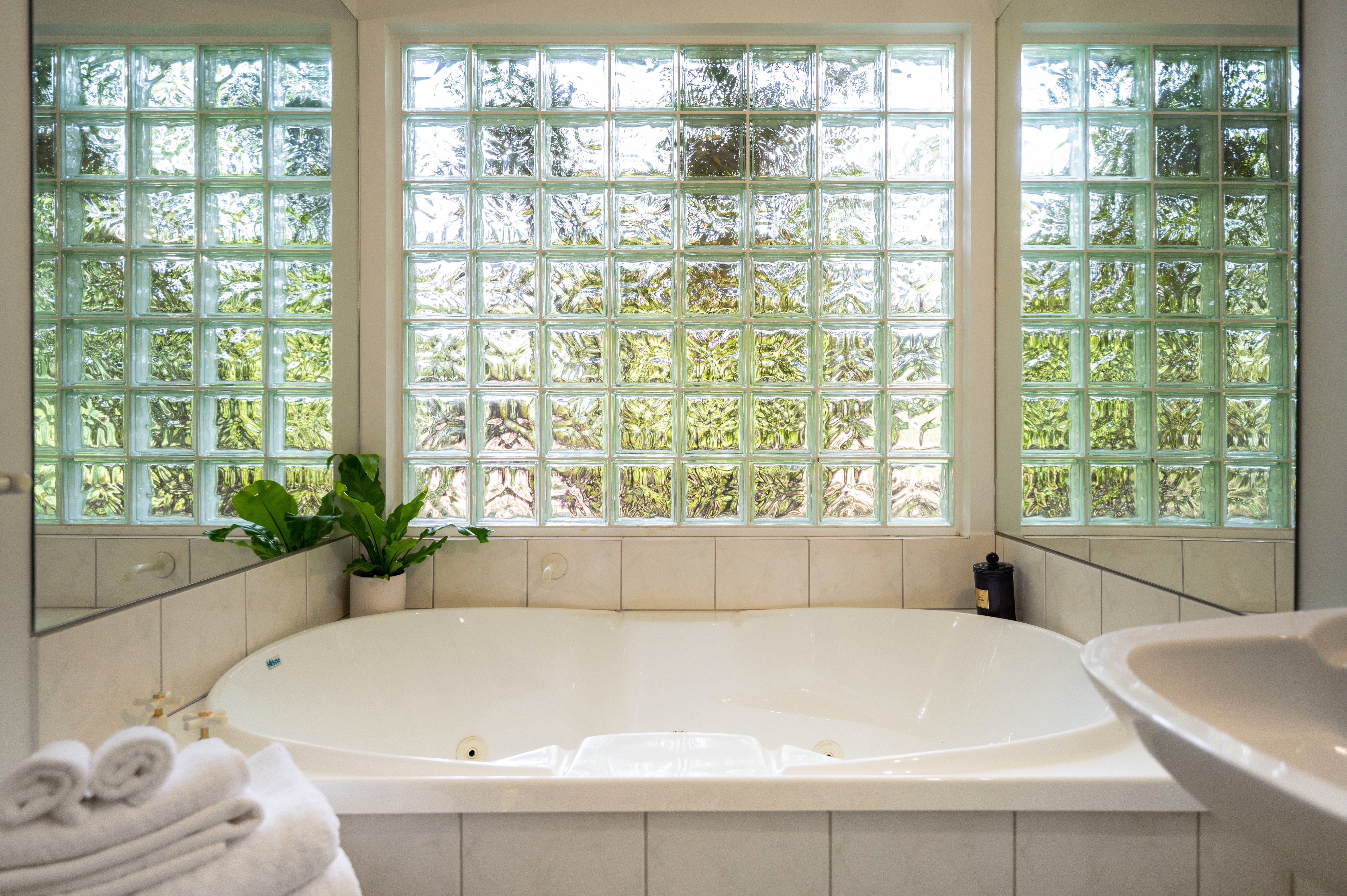 8C9D2Eadc22520Fb175E3Cf3E4C34Fea