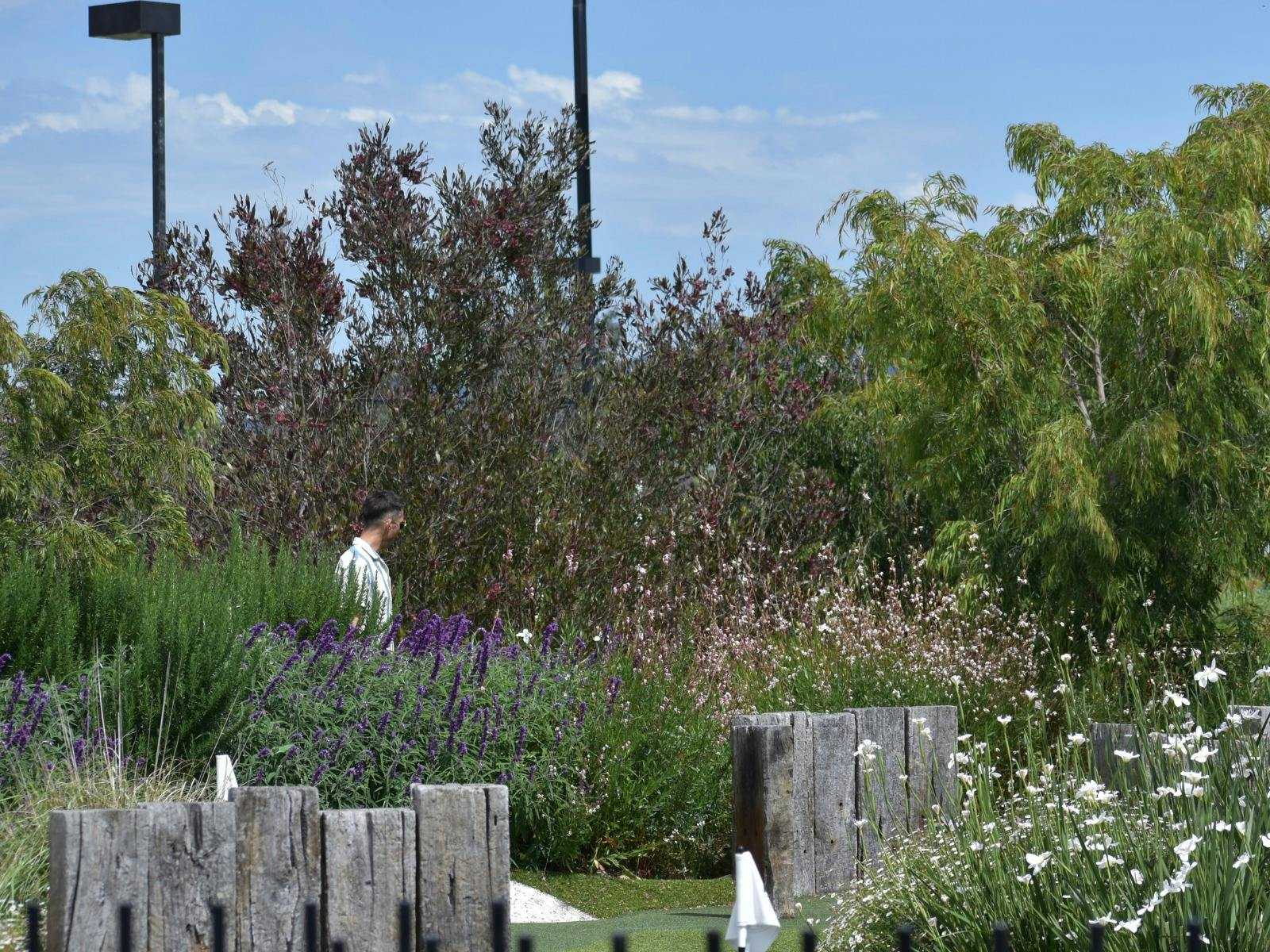 9D2867F04744Bcebd3764Afdc4Ae78E1