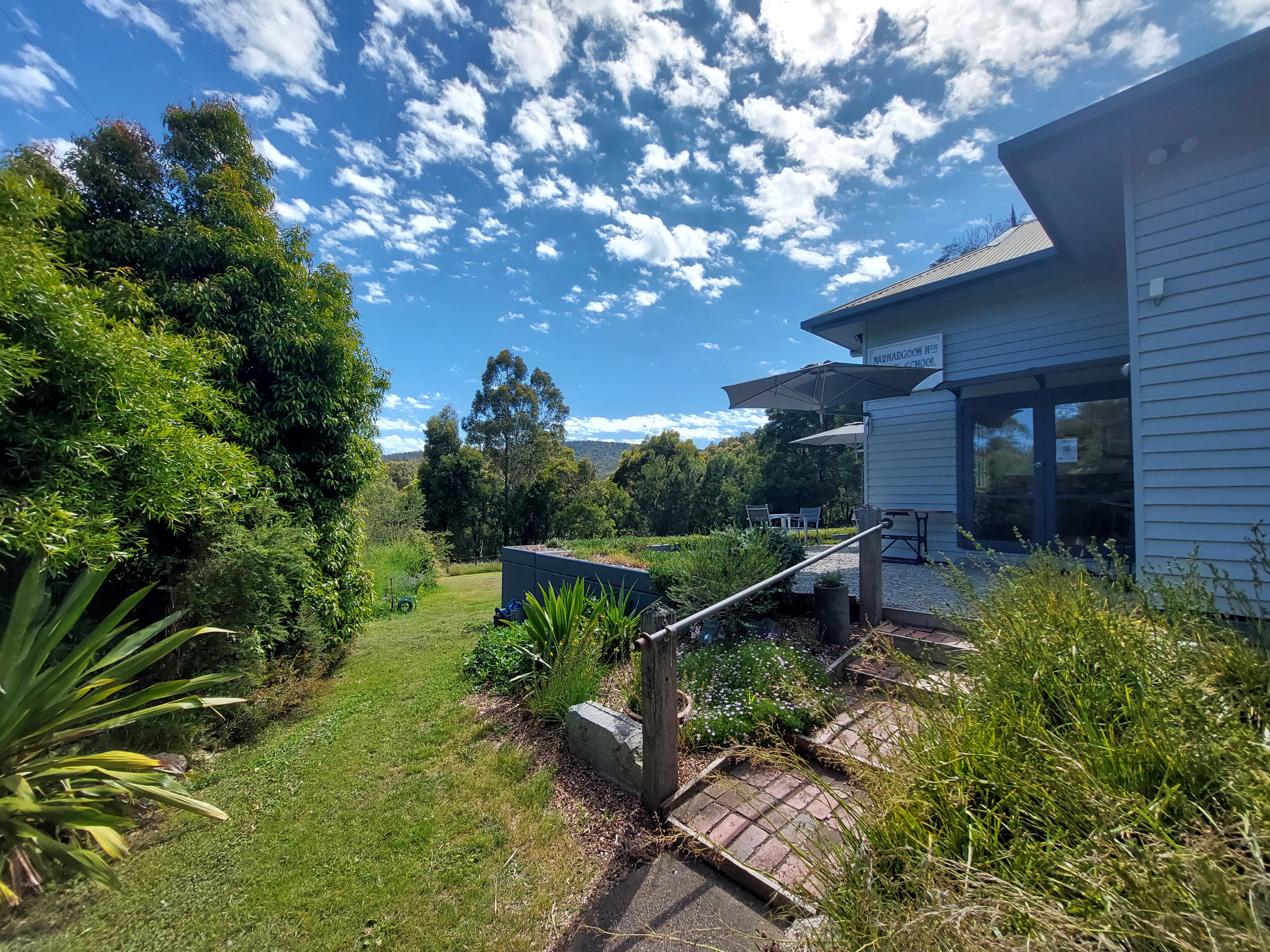 I5 Montage opp Intro