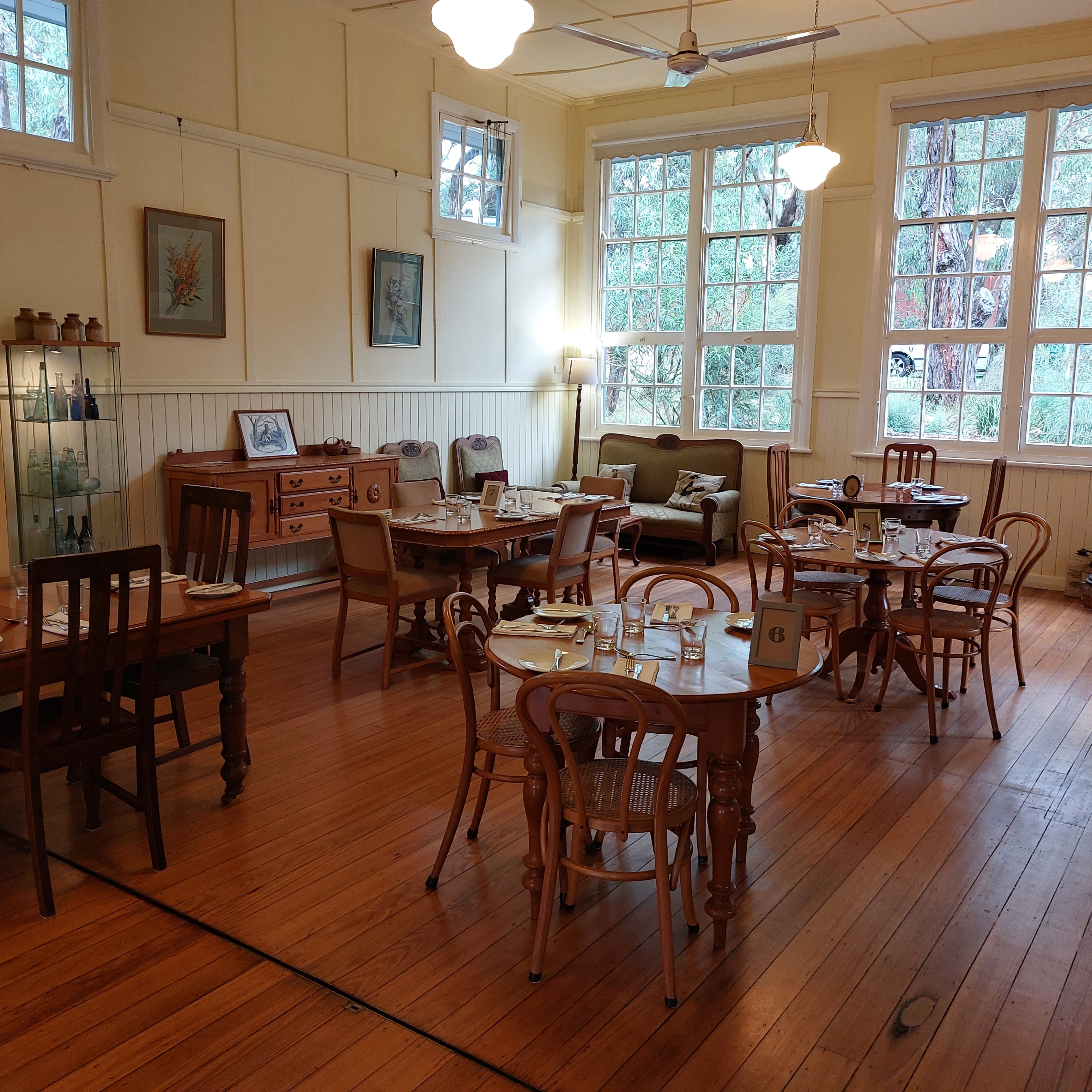 IS 2 Inside schoolhouse