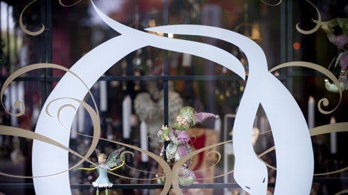 Original__9136129_Tvic_Sassafras_Yvdr_U_1238685_503X283_4C9Mwd4