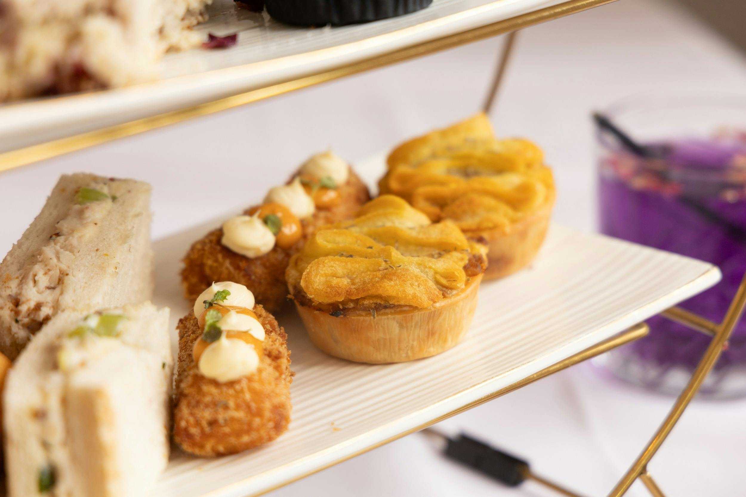 Ad7B06141B5Ce6Ed1E4D27C31Ee5E0Bd