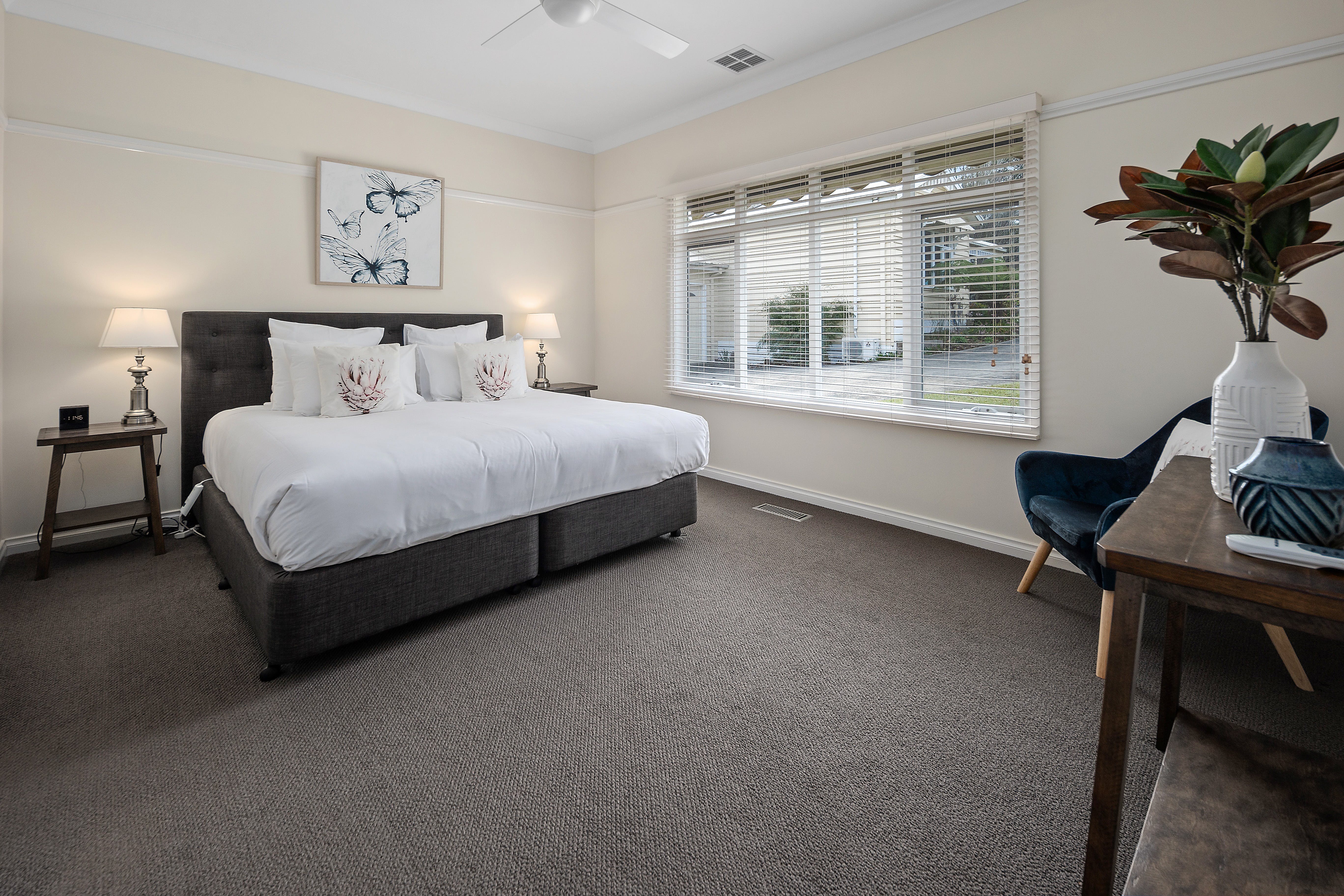 B2E1Fcdf09776Af5Cec4Fa1A43D273Ba