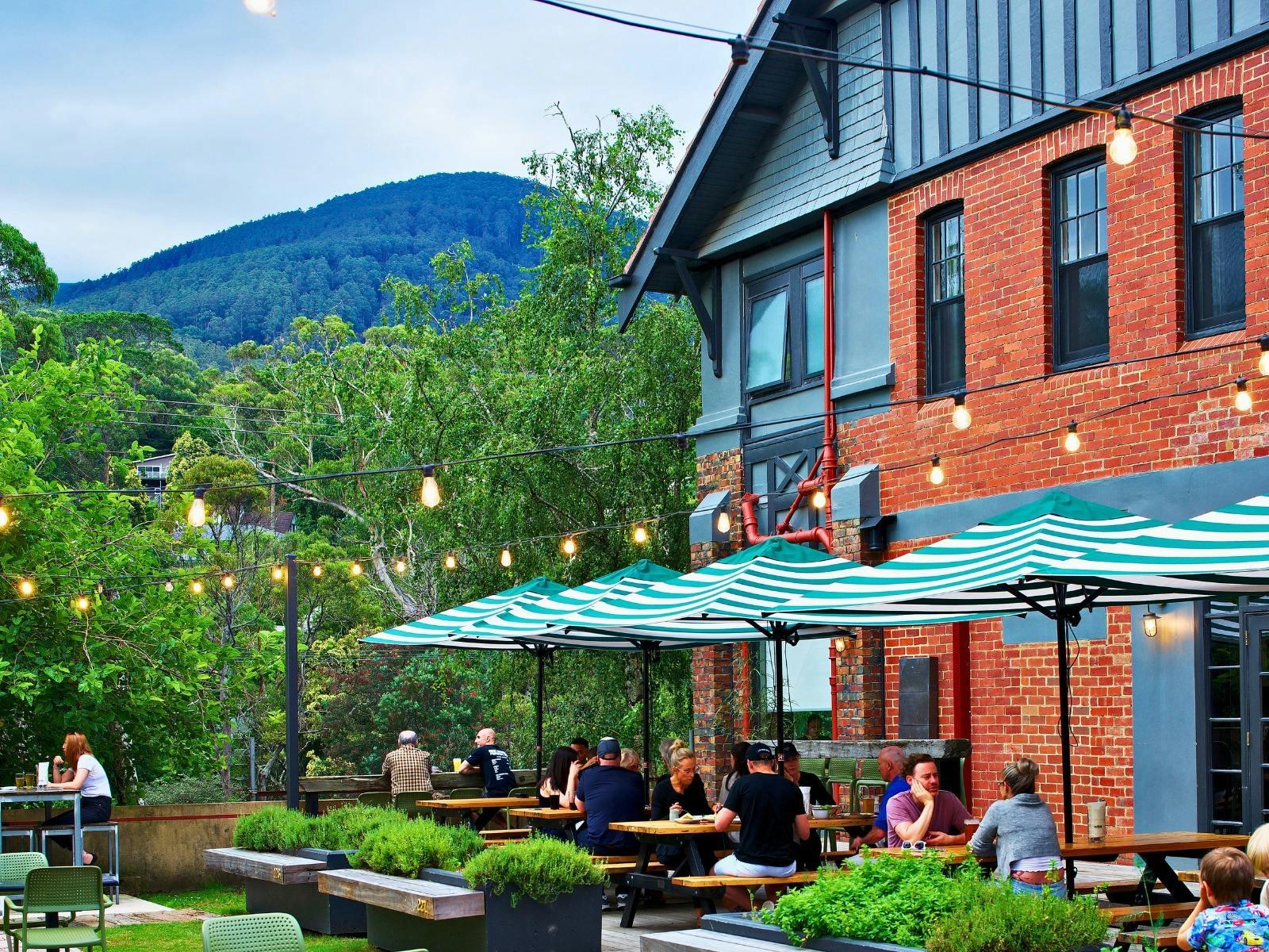 C998629C689Cb6D874Bf87Fb5C46Ae98