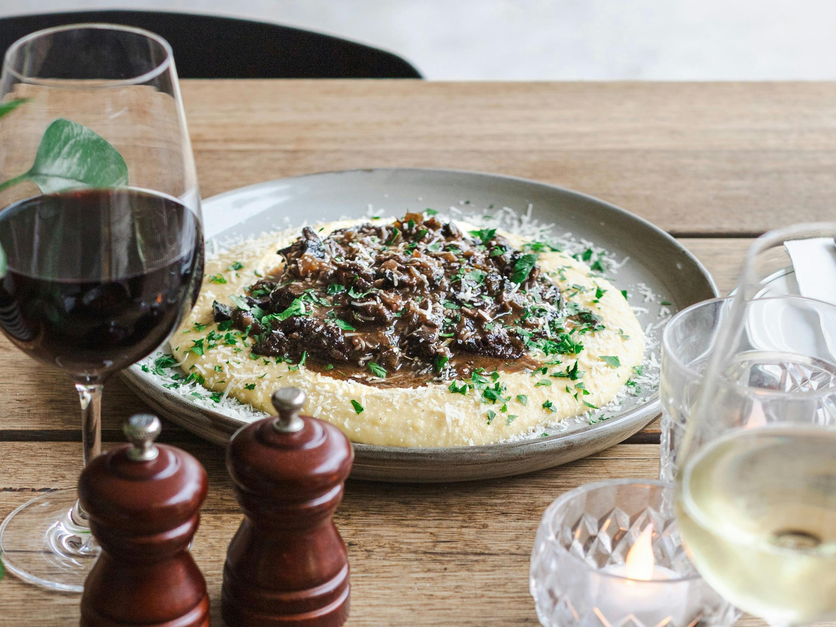 E435A1Ab10534476E5B49Aa4E6F727A1