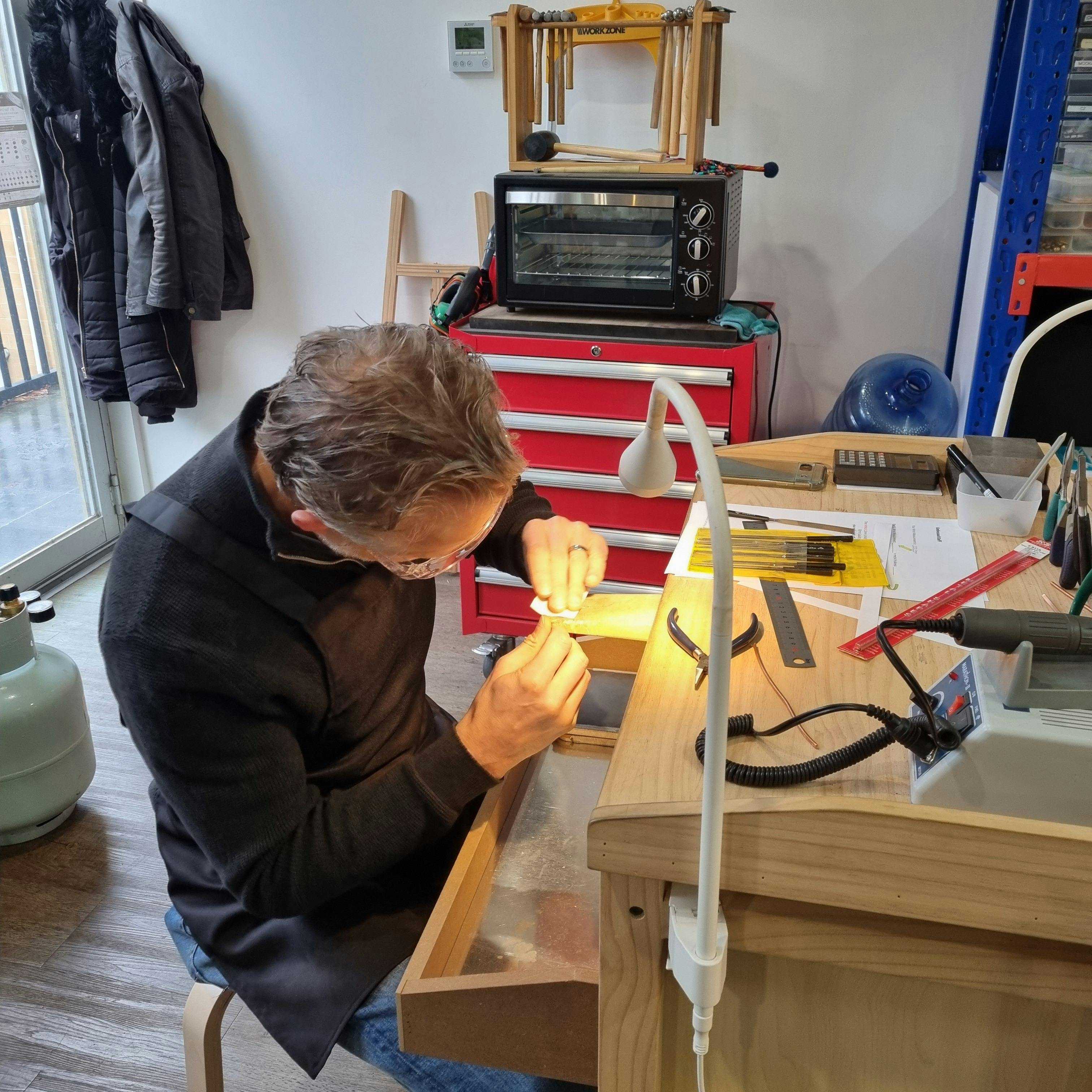 F1215943A4D1556Bdf1643D9A527513E