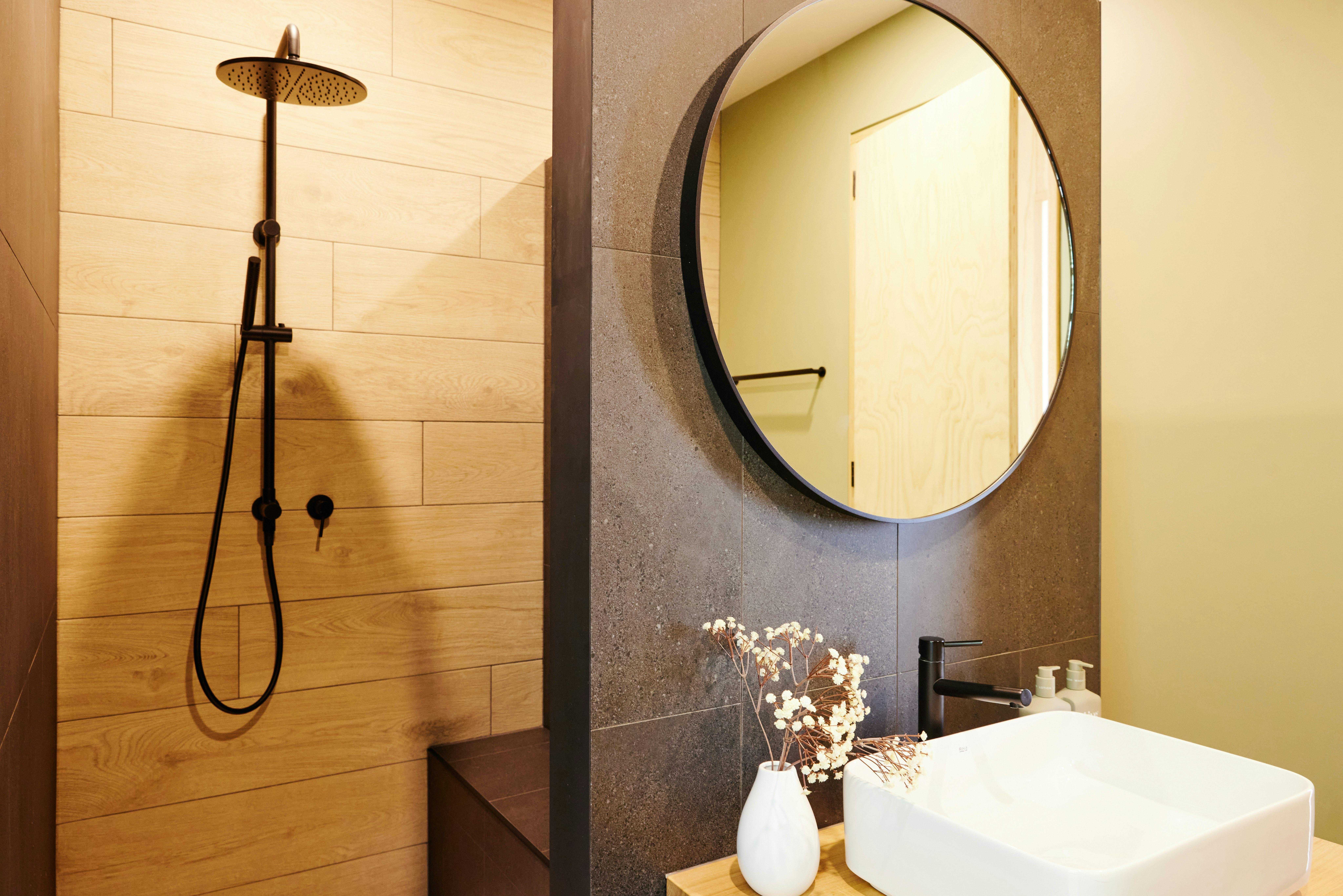 F6E53280Fa814Ba556758Db26Af56779