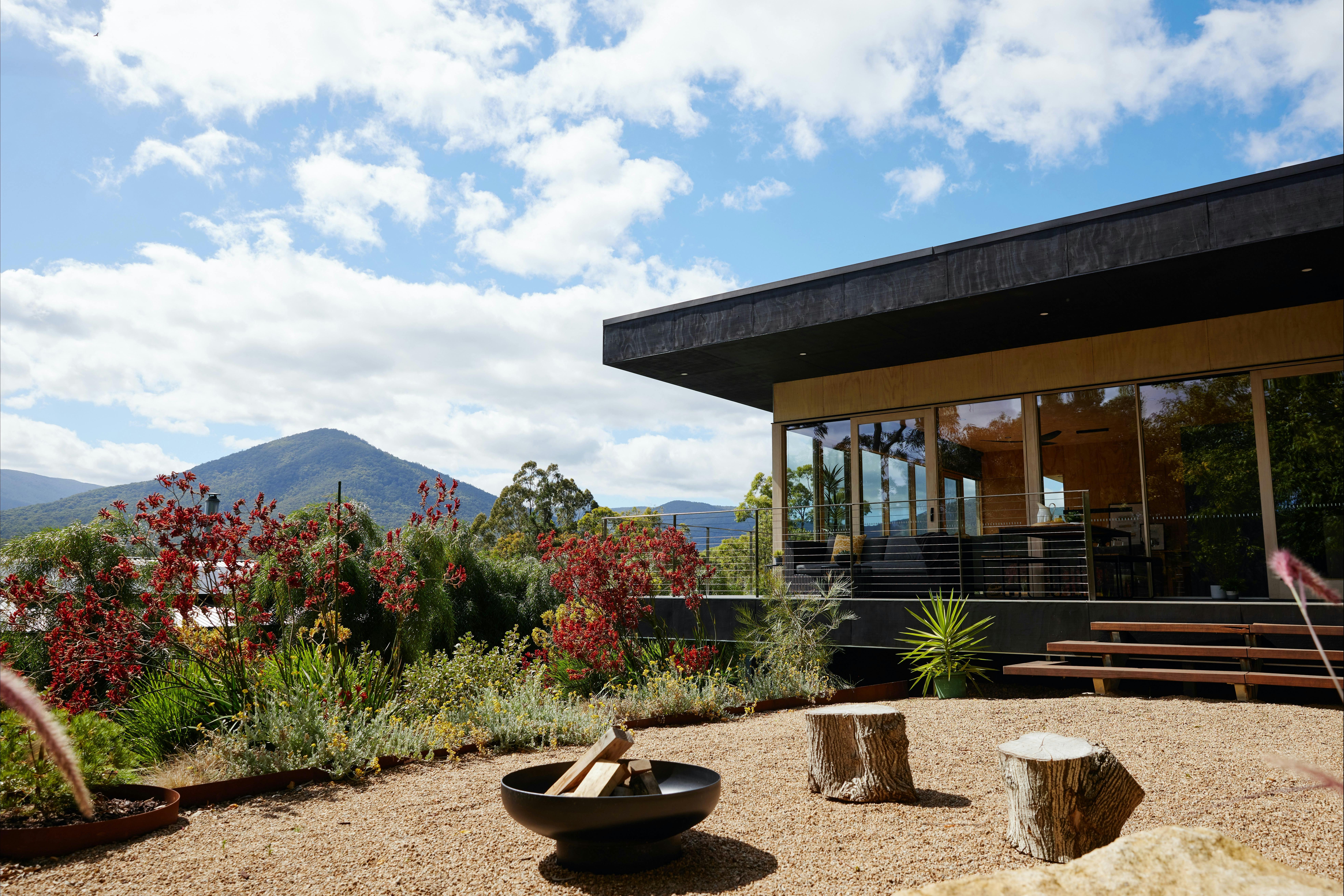 F951E6Fa9C35899F55Adbfac1Ab8Ebe3