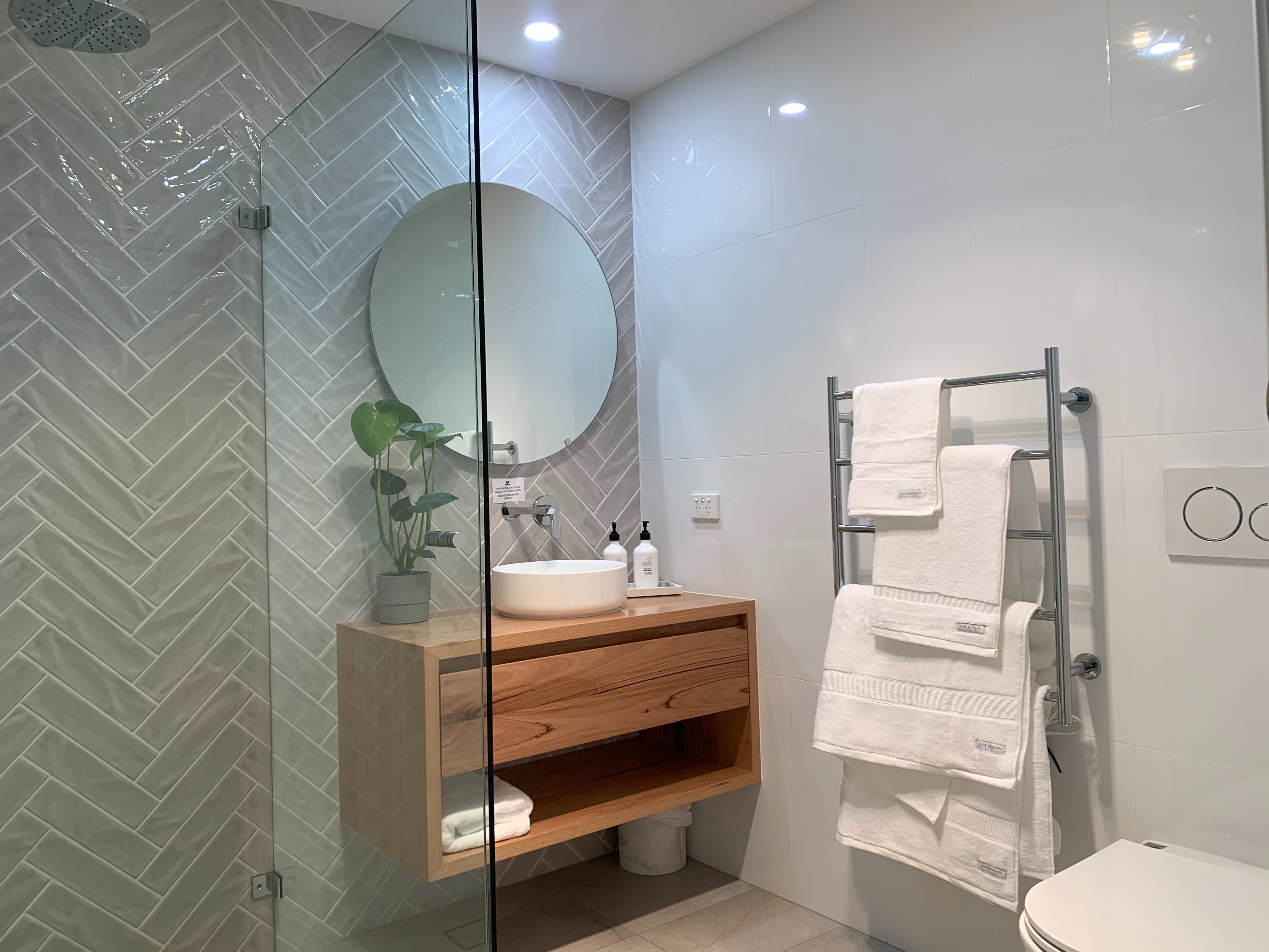 Ff928F22Cb97D932C9Dd6Fcd30A4433D