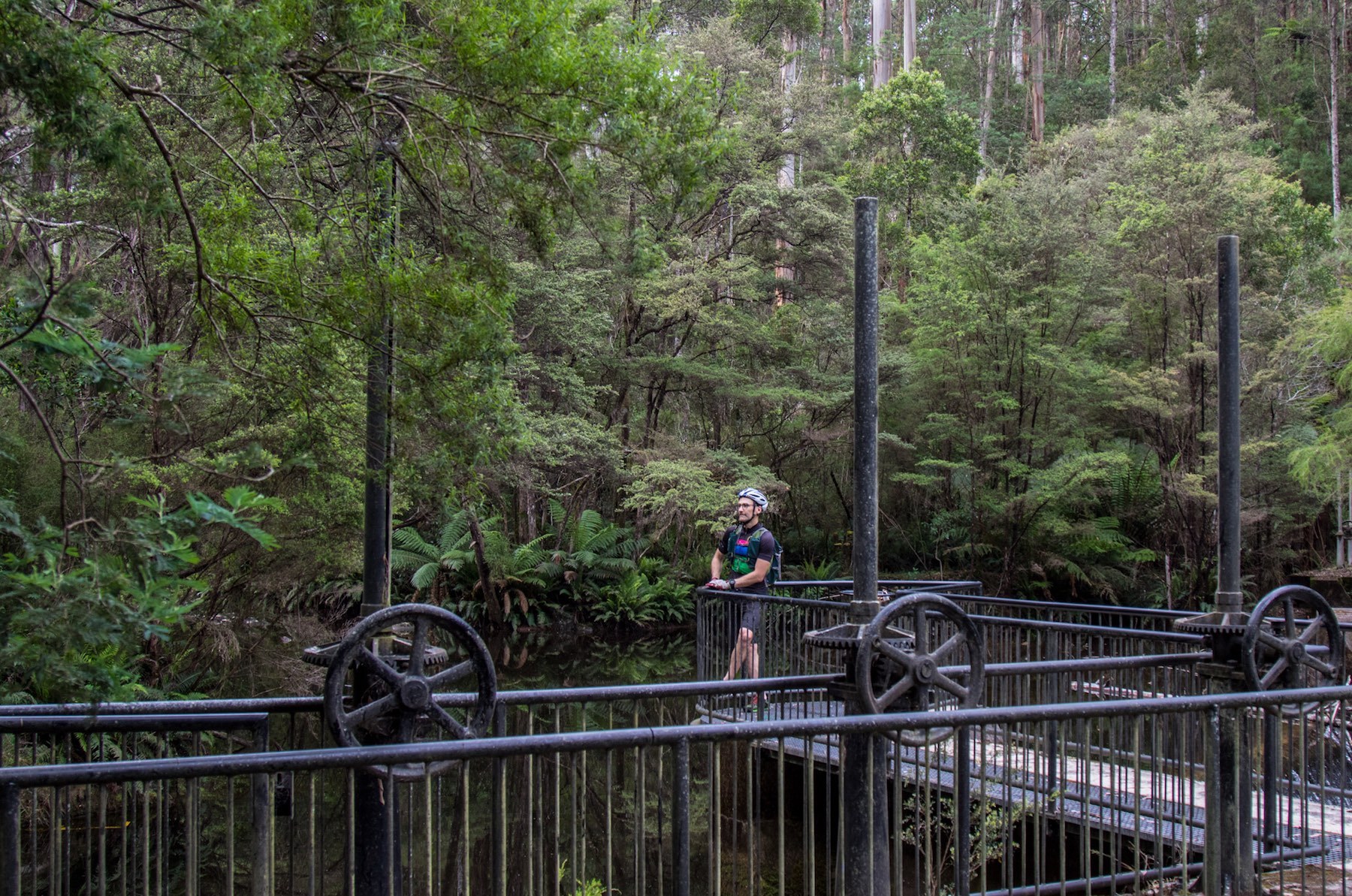 Oshannassy aqueduct east ride 04