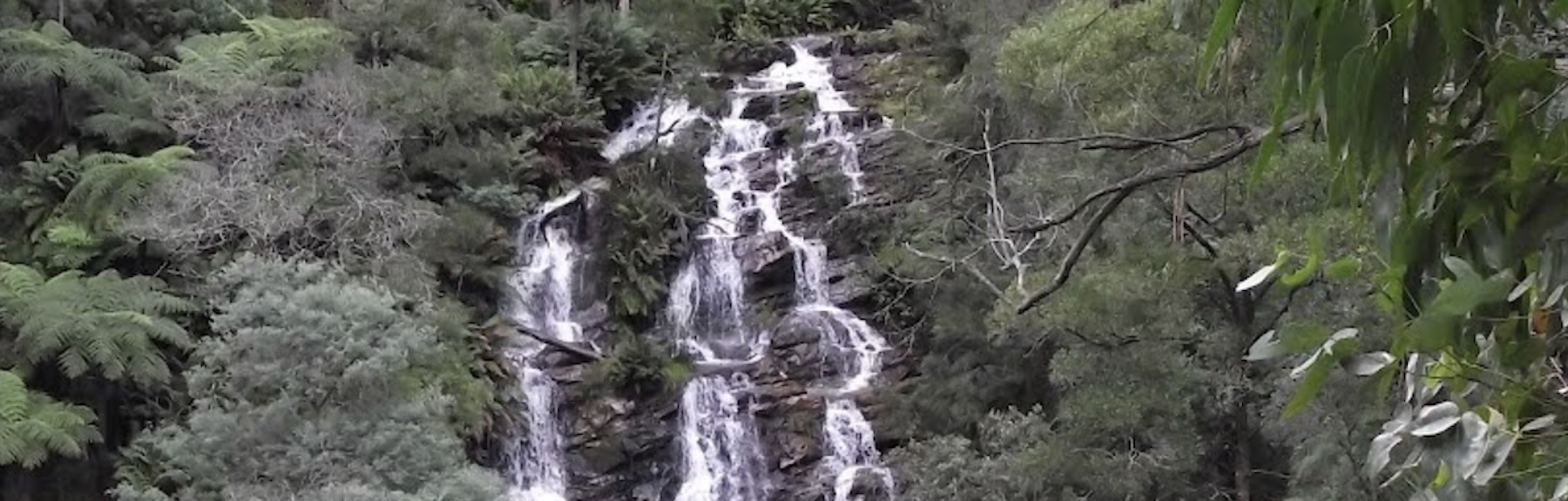 Wombelanoi falls